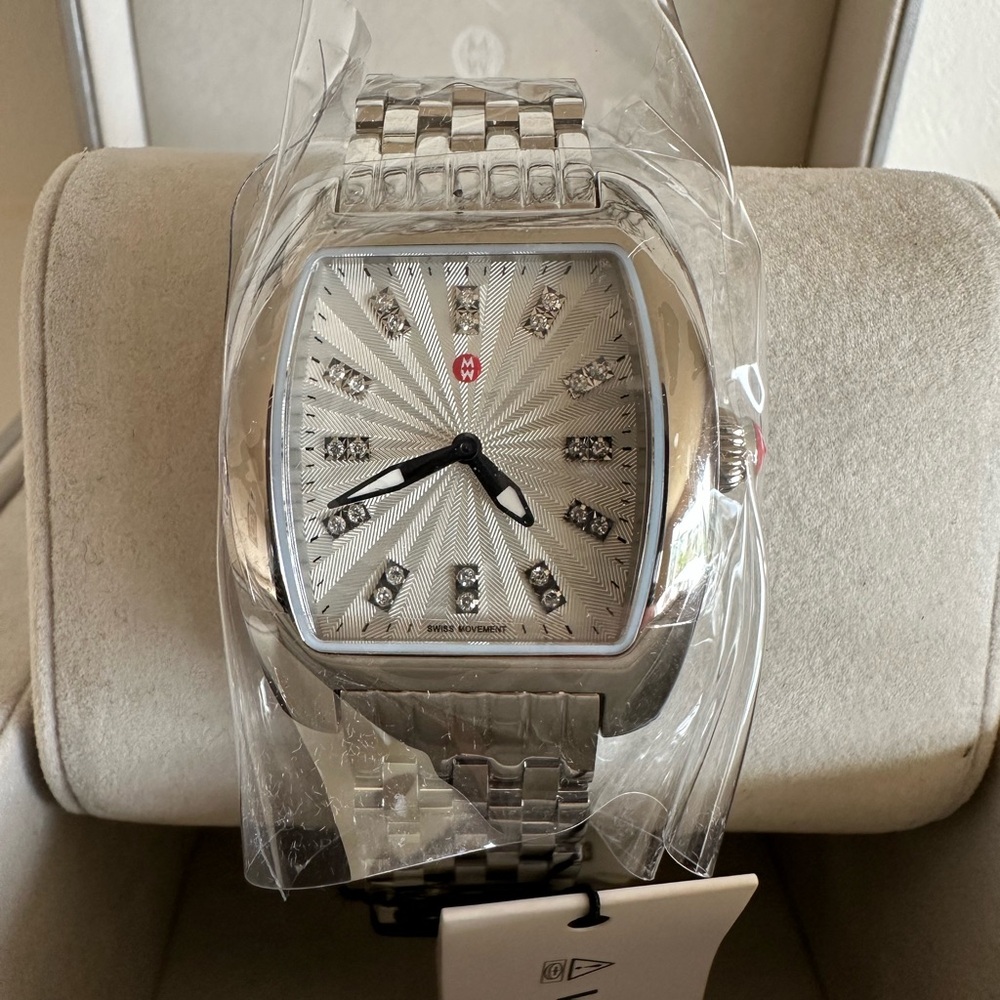 Michele NWT Urban Mini Diamond Bracelet Watch, 29mm - Picture 8 of 9